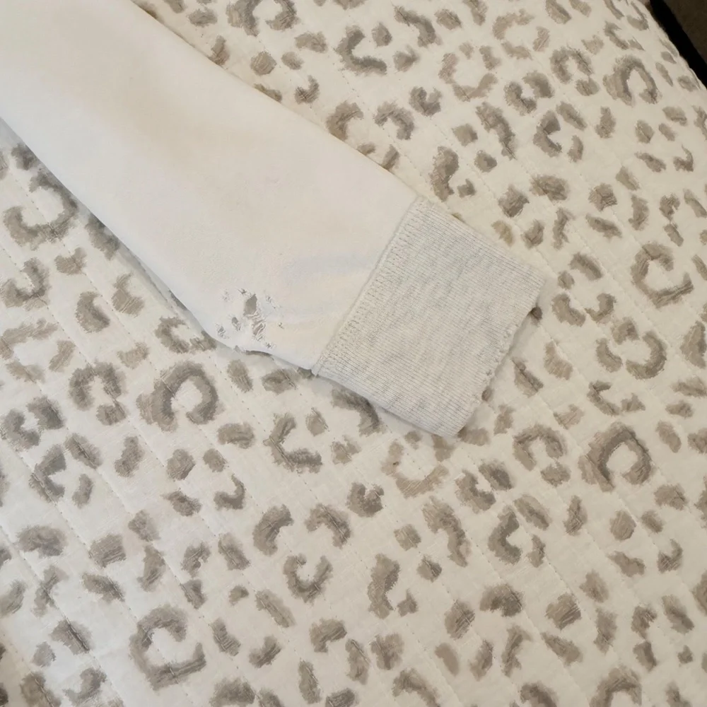 Abercrombie & Fitch Distressed 1/4 Zip Muscle Sweatshirt; White/Grey; Women's L - Picture 10 of 14